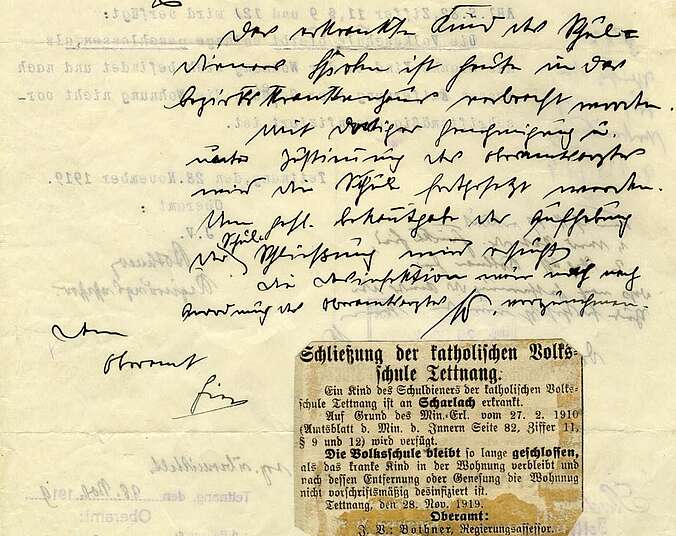 Rückseite Aushang Schulschließung  wegen Scharlach im November 1919.
